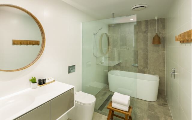 Astina Suites Forster