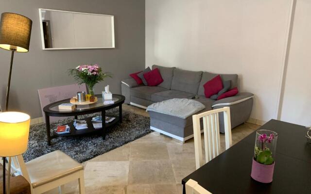 Private house with a view on Bayeux's Cathedrale