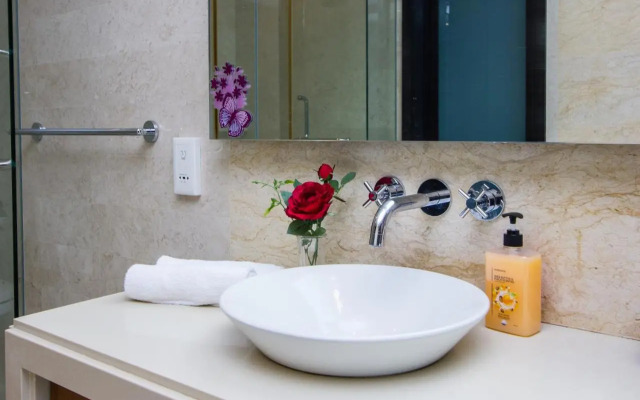 Penhome The Suite Straits Quay
