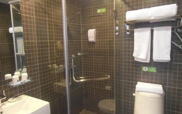 Motel 168 Kunming Railway Station Huancheng South Road