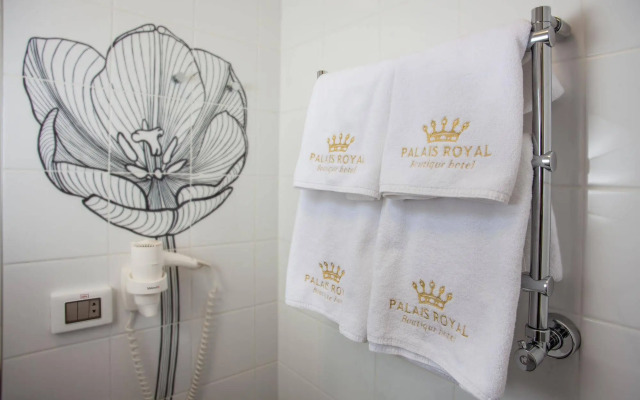 Palais Royal Hotel