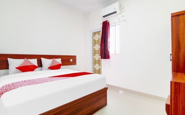 OYO 91301 Lewis Dc Guesthouse – Guest Rooms – Dumai