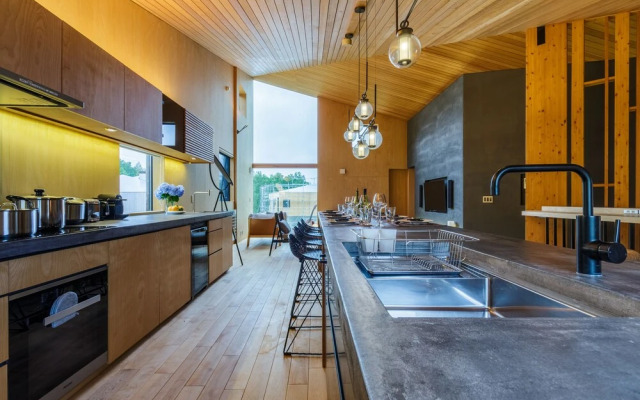 Foxwood E by H2 Life