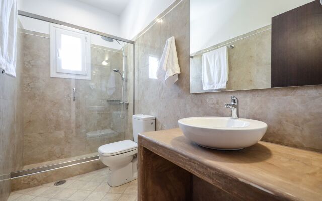 Naxos Luxury Villas