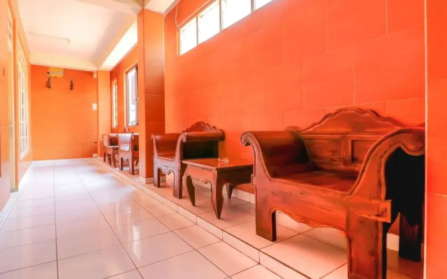 OYO 2580 Hotel Puri Royan