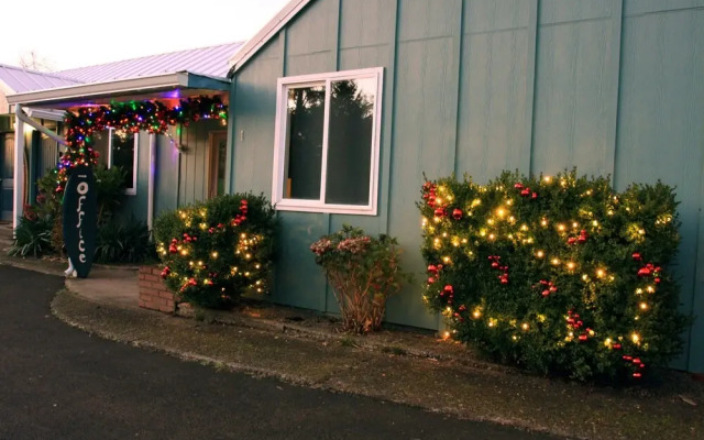 The Netarts Surf Inn