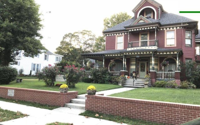 Grand Avenue Bed and Breakfast