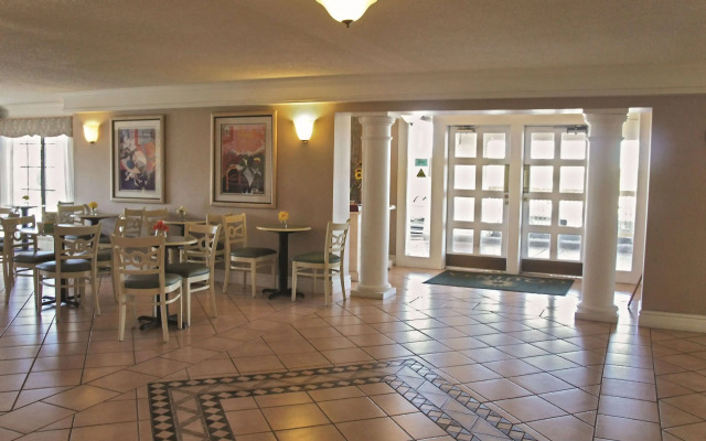 La Quinta Inn by Wyndham Albuquerque Airport