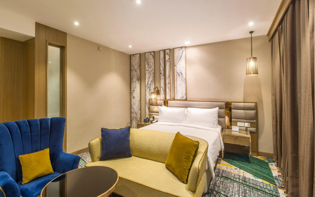 Holiday Inn Chandigarh Zirakpur by IHG