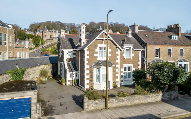 Ashley House Guest House