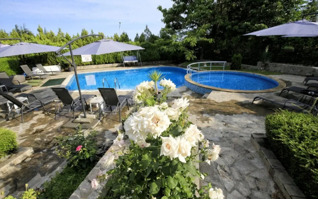 StayInn Rainbow Houses - Private Beach