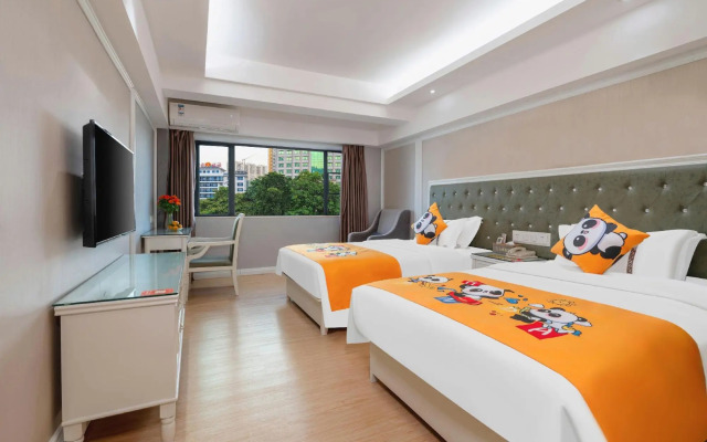 Hua Lian Business Hotel