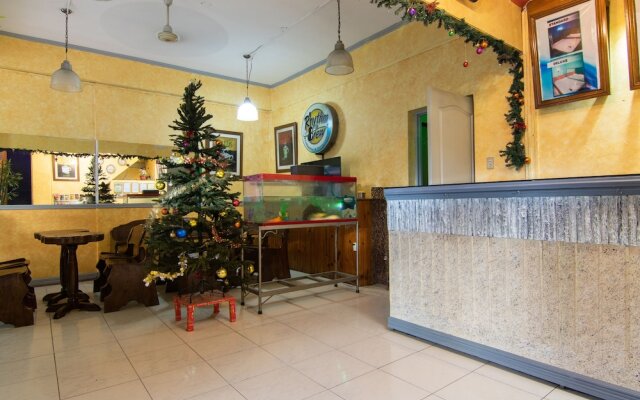OYO 482 Sitio Manuel Hotel