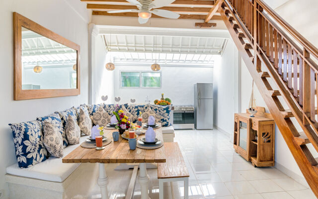 Pantai Indah Villas