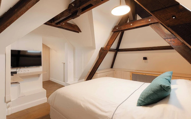 Spacious House - AC- 5br-12p- Deauville