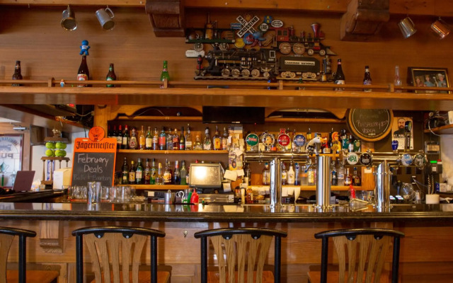 Whistler's Inn