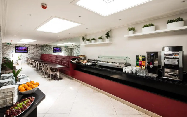 London House Hotel