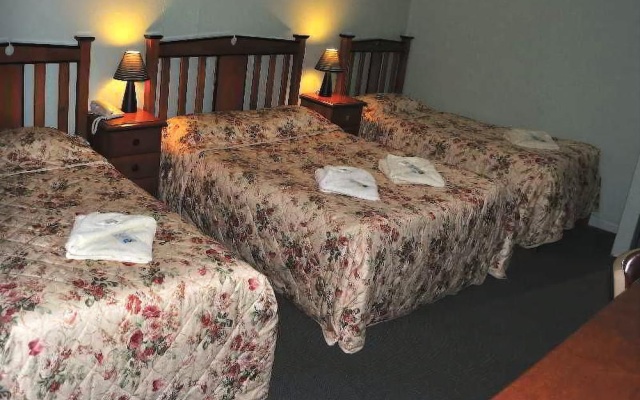 Miranda Lodge – Guest Rooms – Tuggeranong