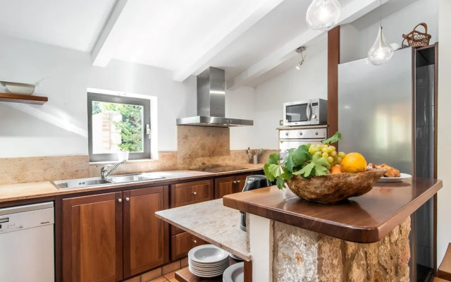 Cal Llenyater in Pollen a