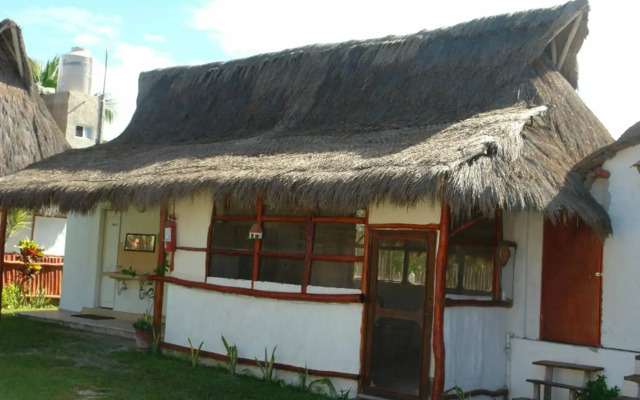 Golden Paradise Hostel