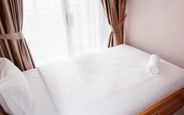 Warm Interior Apartment near MT Haryono and Cawang