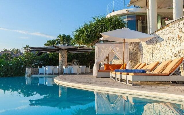 Ungasan Beach Villas