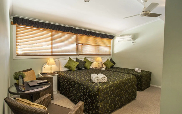 Ainslie Manor B&B