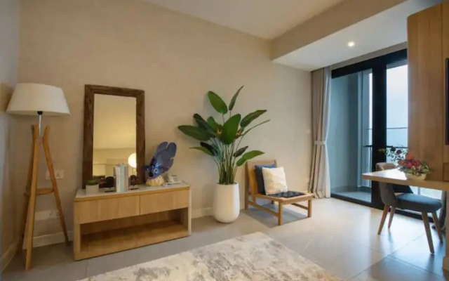 Zenity View Residence Luxury Apartment