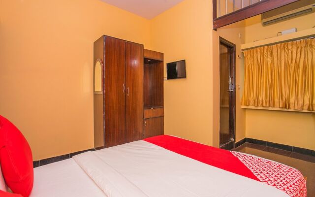 OYO 16896 Priyanka Residency