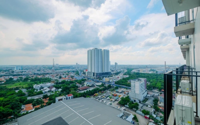 Trendy and Spacious Studio Azalea Suites Apartment