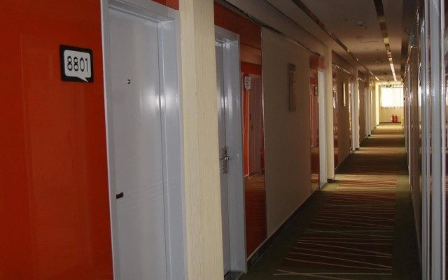 Thank Hotel Laiwu Luzhong East Street