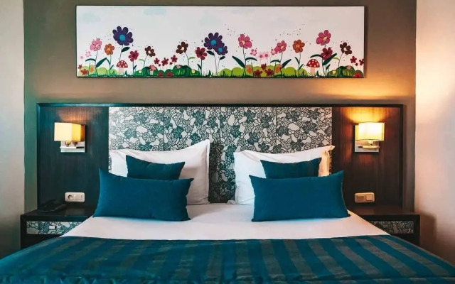 Rosa Beach Hotel	