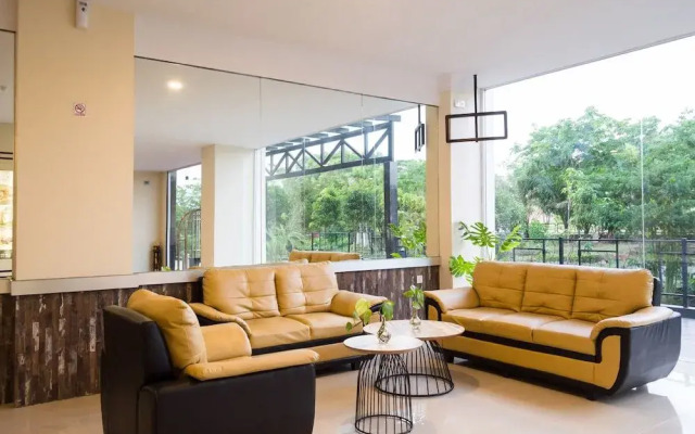 OYO 976 Baloi View Apartment