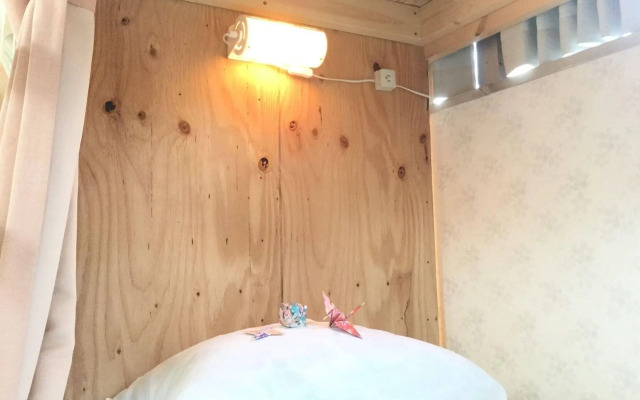 GUEST HOUSE B's Five II - Hostel