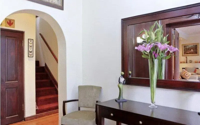 The Oak and Vine Luxury Guest House