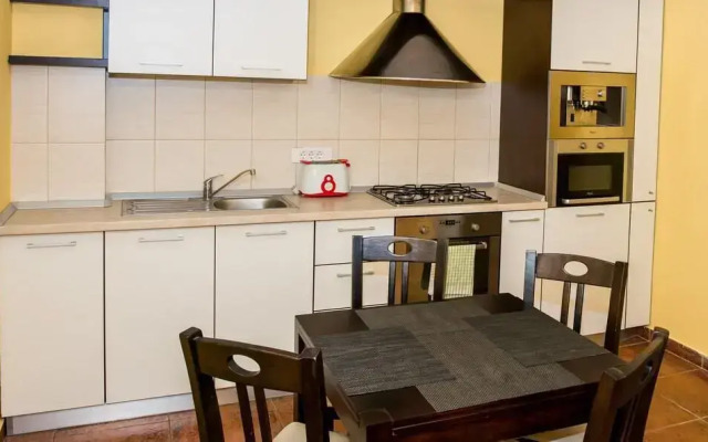 Apart Holiday Maria Mamaia