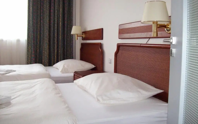 Hotel S-centrum Děčín