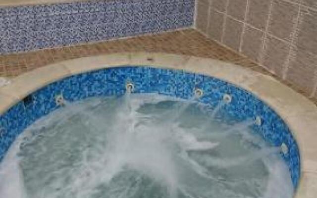 Nour Hotel Apartments