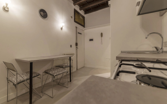 Fori Imperiali Elegant Apartment