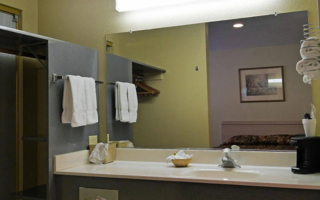 Yerington Inn
