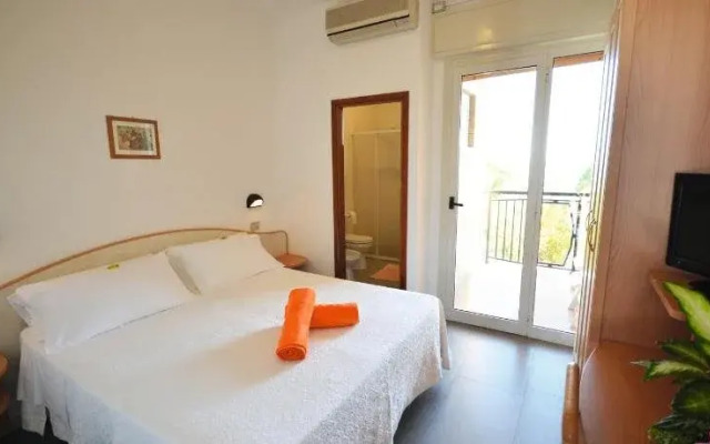 Hotel Apollo