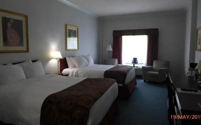 The Bridgeport Inn