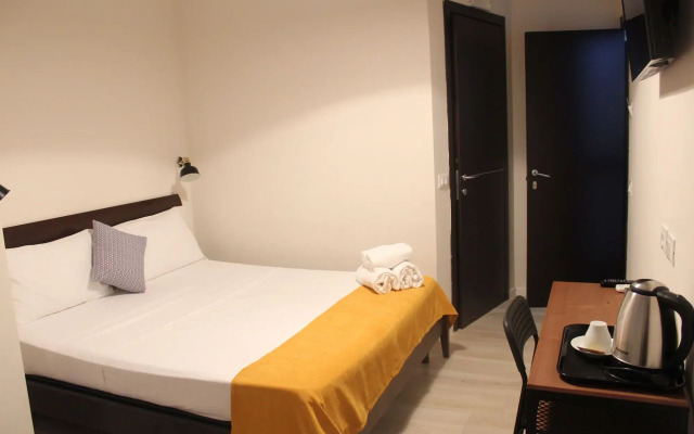 Dada Suites