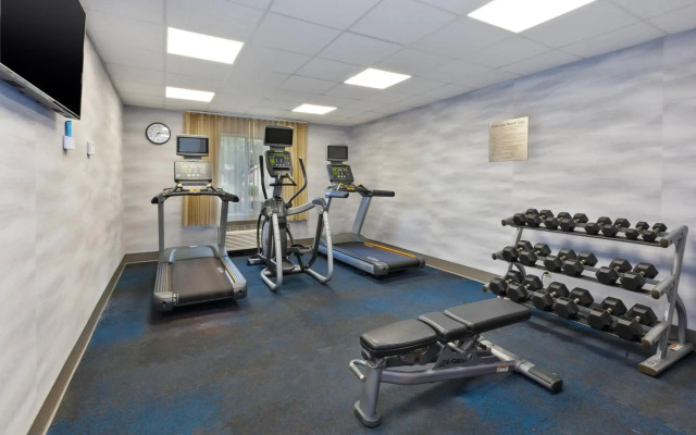 Fairfield Inn & Suites Columbus East