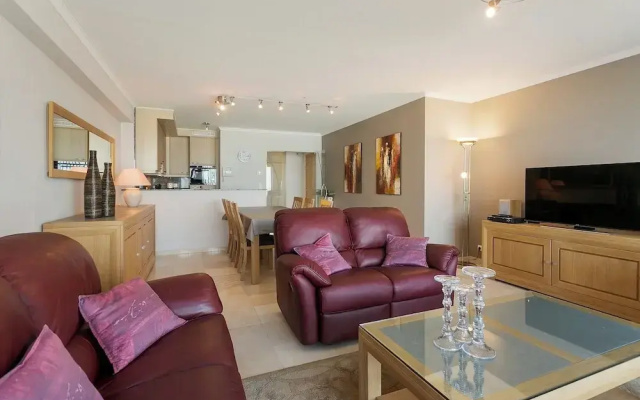 Seafront Apartment in Blankenberge