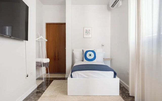 Ocean Park 3BD-3BA Pool Walktobeach