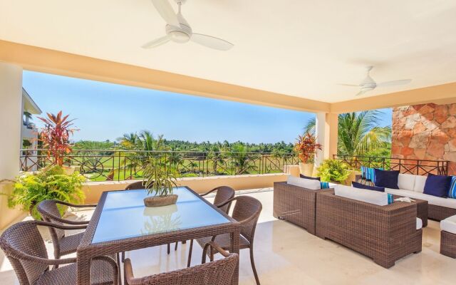 Amazing 4 Bedroom Condo