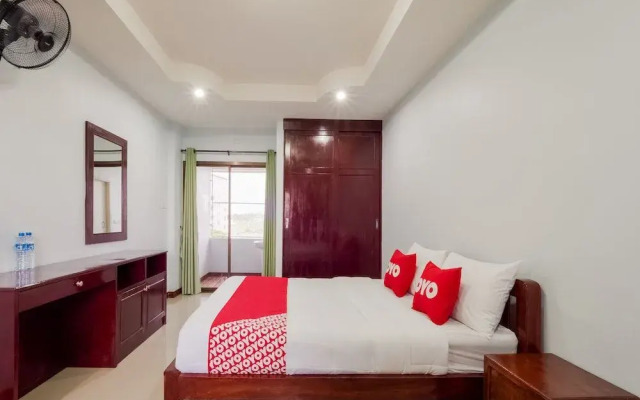OYO 1087 Udom Khomkham Apartment