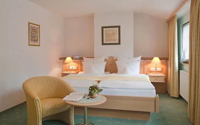 Kaisers Tanne - Premium Alles Inklusive Hotel