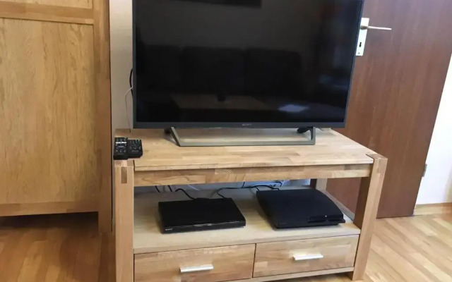 Lord Nelson Apartment 13